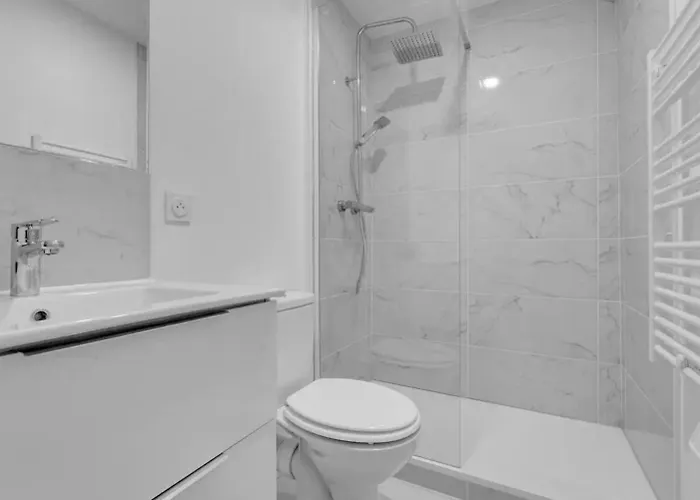 Apartment Grand Deux Pieces - Proche Metro - Terrasse Toulouse